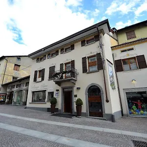 Silene Parking And Garage Hotel